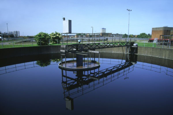 循環水處理設備圖片